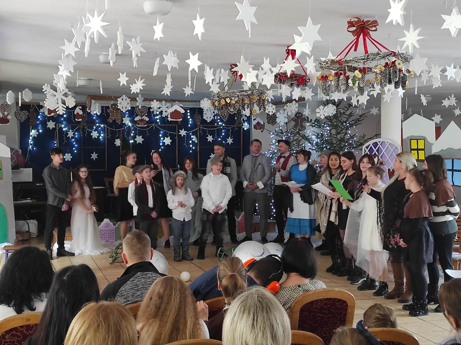 Opowieść Wigilijna - Święta w SOSW Grodk&oacute;w